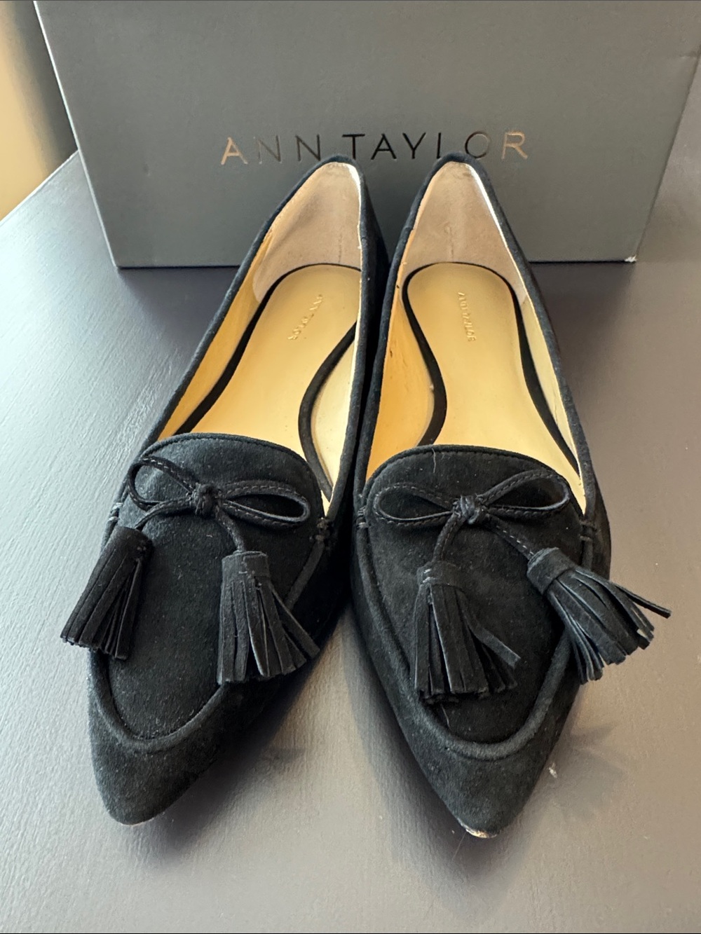 Ann Taylor Black Suede pointed toe tassel Loafers size 9